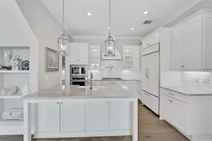 601 Triton Bend, Longboat Key, FL 34228 - Photo 11