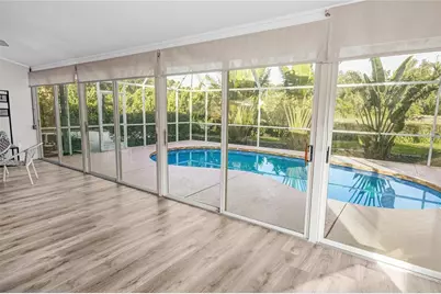 5495 Cynthia Lane, Sarasota, FL 34235 - Photo 17