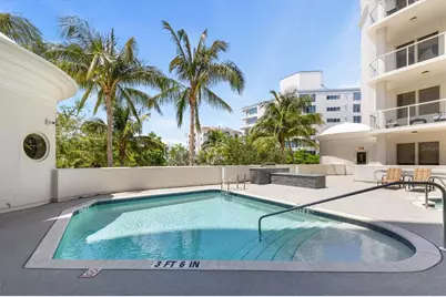 128 Golden Gate Point #301B, Sarasota, FL 34236 - Photo 15