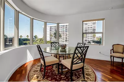 128 Golden Gate Point #301B, Sarasota, FL 34236 - Photo 11