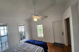 1825 Hawkins Ct, Sarasota, FL 34236 - Photo 37