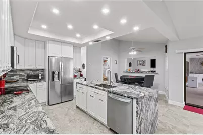 4219 Presidential Avenue Circle E, Bradenton, FL 34203 - Photo 19