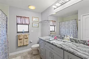 4219 Presidential Ave Cir E, Bradenton, FL 34203 - Photo 27