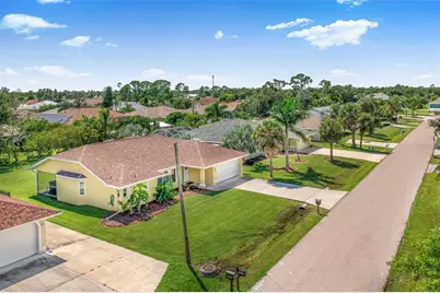 23117 Lindale Avenue, Port Charlotte, FL 33954 - Photo 31