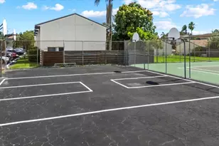 1125 Longfellow Way, Sarasota, FL 34243 - Photo 41