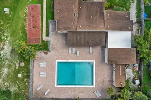 1125 Longfellow Way, Sarasota, FL 34243 - Photo 37