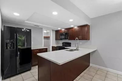 1125 Longfellow Way, Sarasota, FL 34243 - Photo 7