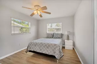 5738 Antilles Dr, Sarasota, FL 34231 - Photo 15