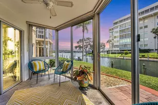 1350 N Portofino Dr, Sarasota, FL 34242 - Photo 5