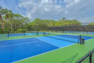 6909 Lennox Pl, Bradenton, FL 34201 - Photo 71