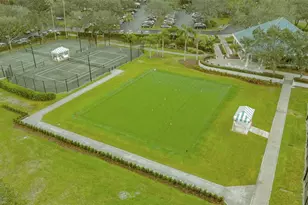 6909 Lennox Pl, Bradenton, FL 34201 - Photo 67