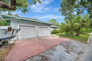 1622 18th Ave W, Bradenton, FL 34205 - Photo 11