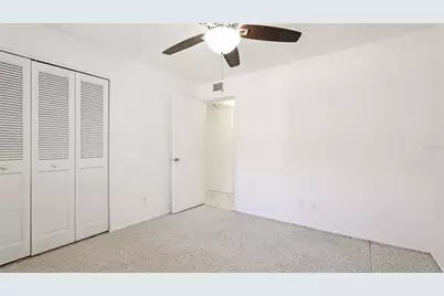 1330 Glen Oaks Drive E #374D, Sarasota, FL 34232 - Photo 13