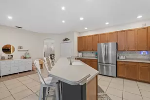 1602 Pinyon Pine Dr, Sarasota, FL 34240 - Photo 17