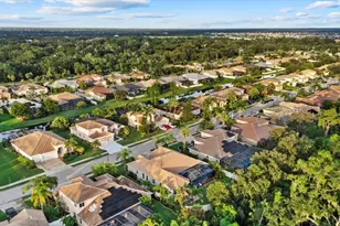 1602 Pinyon Pine Dr, Sarasota, FL 34240 - Photo 39