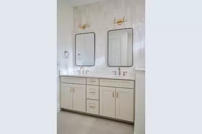 325 Villoresi Boulevard, Nokomis, FL 34275 - Photo 19