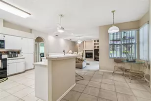 11230 Bloomington Dr, Tampa, FL 33635 - Photo 15