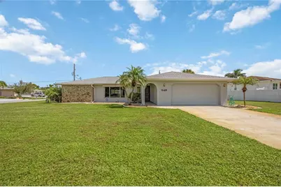 546 Highland Avenue NW, Port Charlotte, FL 33952 - Photo 5