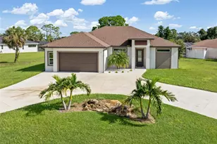 2 Sportsman Cir, Rotonda West, FL 33947 - Photo 39