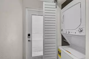 5830 Midnight Pass Rd, Sarasota, FL 34242 - Photo 3