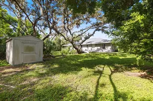 8915 Vamo Rd, Sarasota, FL 34231 - Photo 51