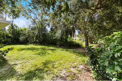 8915 Vamo Road, Sarasota, FL 34231 - Photo 47