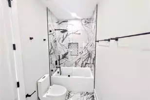 2194 Fruitville Rd, Sarasota, FL 34237 - Photo 19