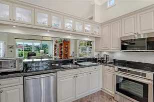 7607 Whitebridge Glen, University Park, FL 34201 - Photo 13