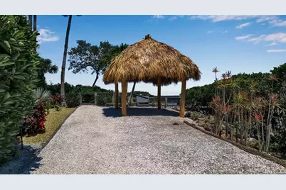 528 Forest Way, Longboat Key, FL 34228 - Photo 31