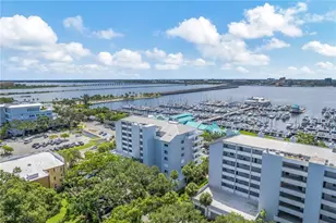 1000 Riverside Dr, Palmetto, FL 34221 - Photo 3