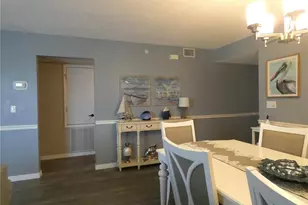 9320 Clubside Cir, Sarasota, FL 34238 - Photo 9