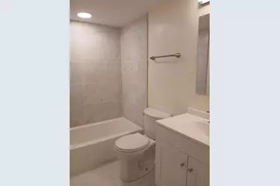 5787 Summer Side Lane #4B, Sarasota, FL 34231 - Photo 13