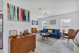 2375 Bahia Vista St, Sarasota, FL 34239 - Photo 7