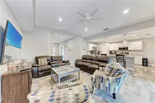 320 Albatross Rd, Rotonda West, FL 33947 - Photo 9
