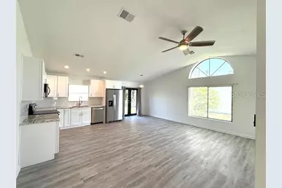 3540 65th Avenue Circle E, Sarasota, FL 34243 - Photo 5