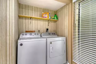 6157 Midnight Pass Rd, Sarasota, FL 34242 - Photo 29