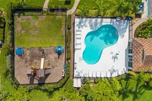 7727 33rd St E, Sarasota, FL 34243 - Photo 37