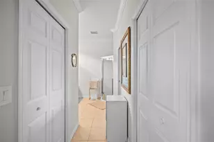 7727 33rd St E, Sarasota, FL 34243 - Photo 23