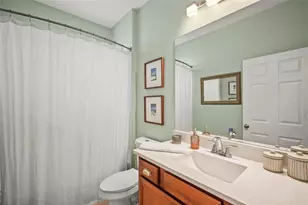 7727 33rd St E, Sarasota, FL 34243 - Photo 5