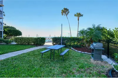 800 Benjamin Franklin Drive #406, Sarasota, FL 34236 - Photo 27