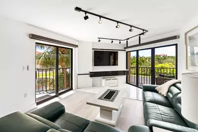 204 3rd Street W #201, Bradenton, FL 34205 - Photo 15