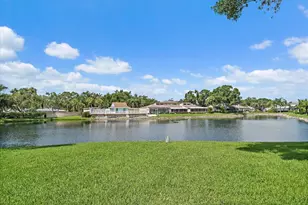 4549 Winston Ln N, Sarasota, FL 34235 - Photo 21