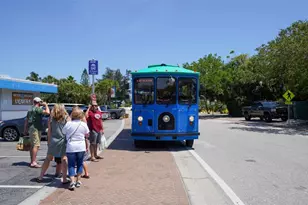 2 Island Cir, Sarasota, FL 34242 - Photo 51