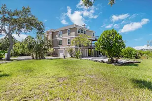 1470 Bayshore Dr, Terra Ceia, FL 34250 - Photo 33