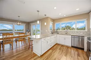 1460 Bayshore Dr, Terra Ceia, FL 34250 - Photo 11