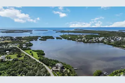 1460 Bayshore Drive, Terra Ceia, FL 34250 - Photo 21