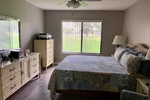 5767 Avista Dr, Sarasota, FL 34243 - Photo 9