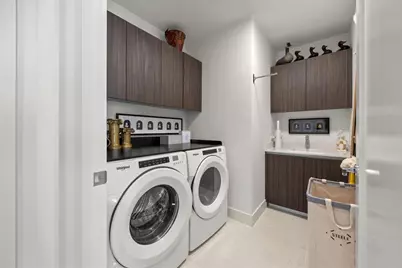 301 Quay Commons #1704, Sarasota, FL 34236 - Photo 27