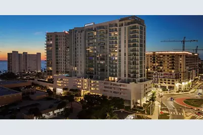 301 Quay Commons #1704, Sarasota, FL 34236 - Photo 3