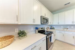 12320 Wellen Golf St, Venice, FL 34293 - Photo 11